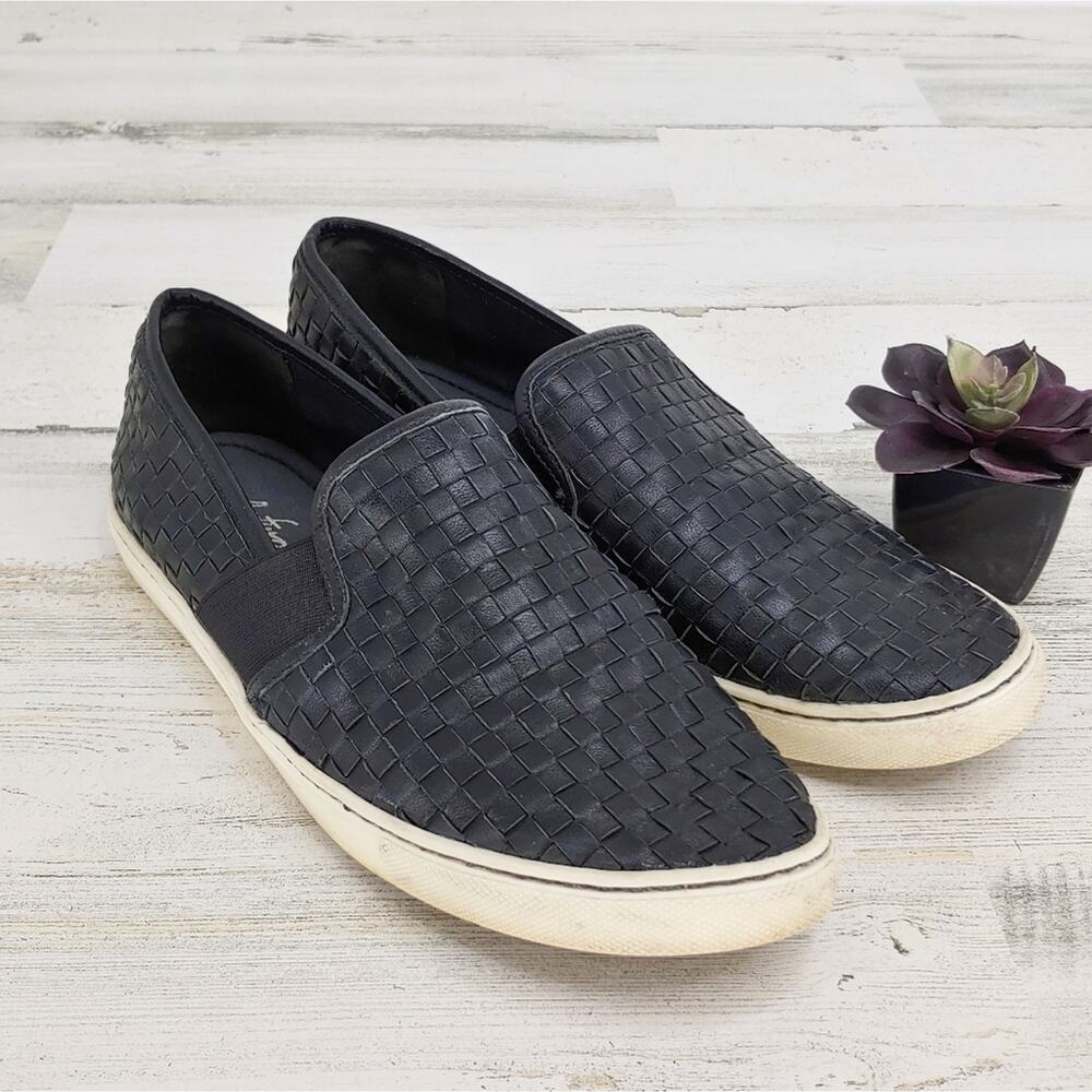 Arturo Chiang Black Woven Leather  Slip On Sneakers Size 8.5